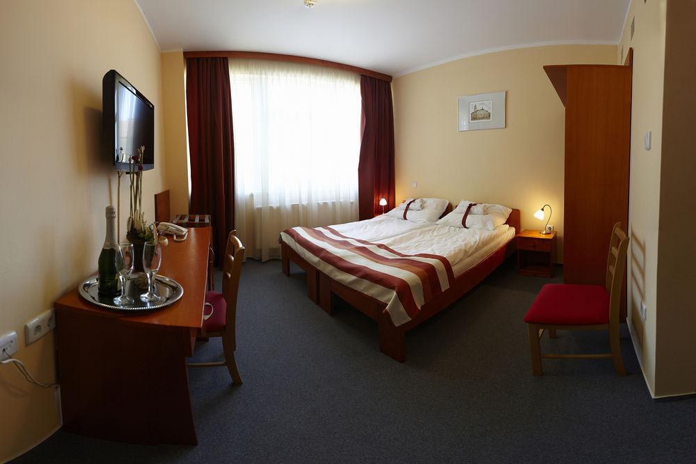 Fordan Hotel Beci Exterior foto