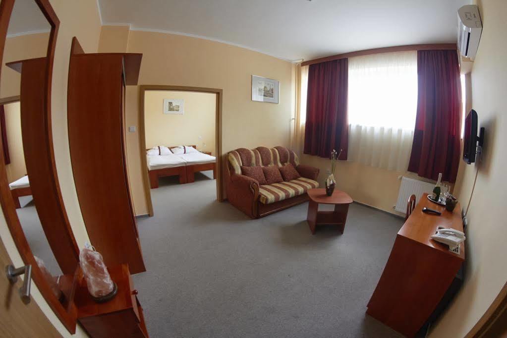 Fordan Hotel Beci Exterior foto